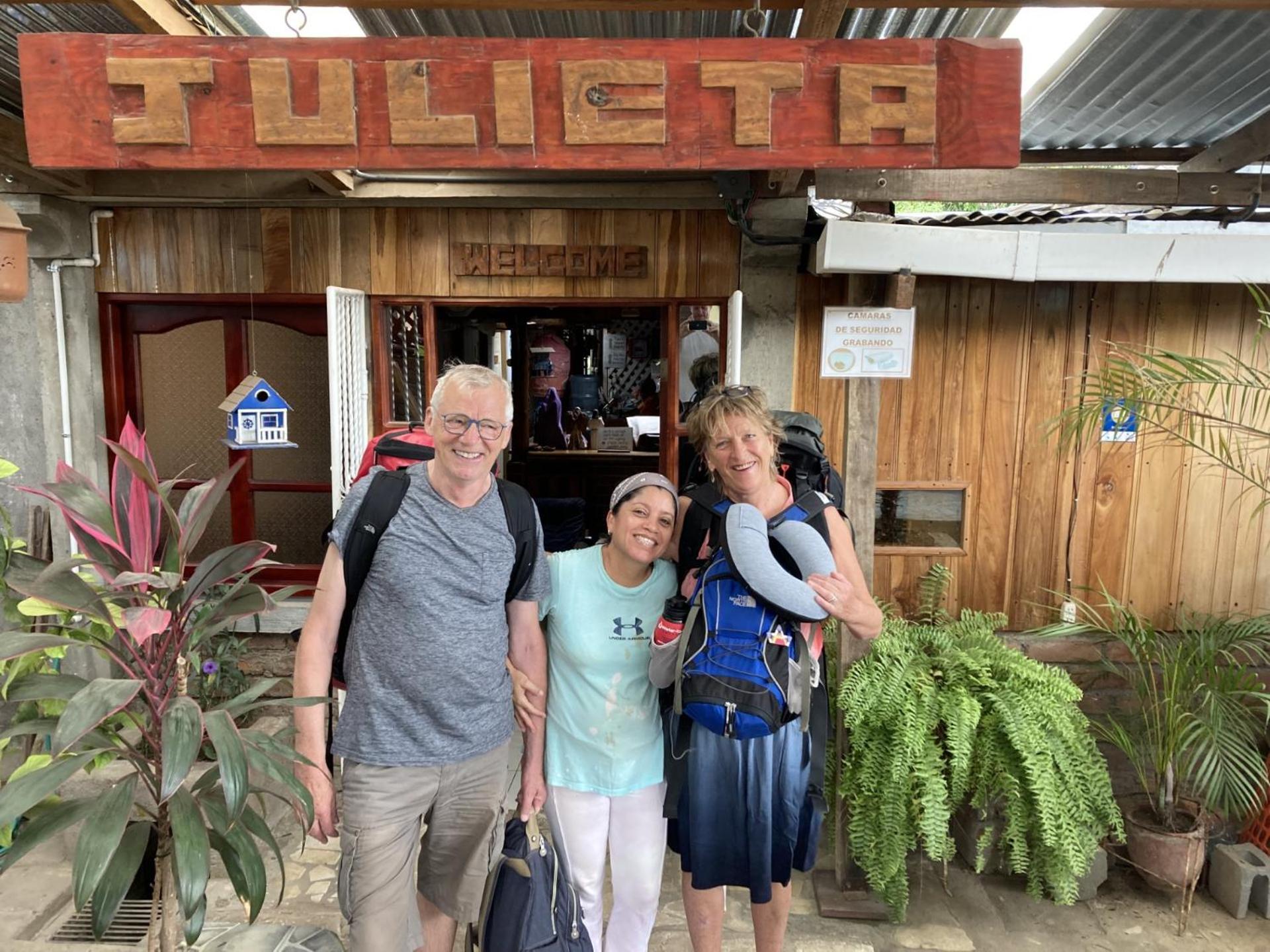 Hostel Julieta ริวาส ภายนอก รูปภาพ